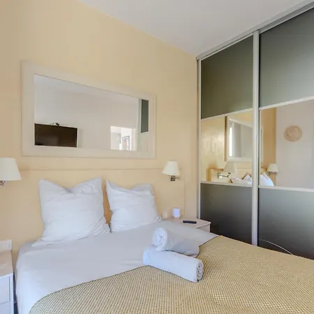Apartmán Proche Croisette Et Plages - 2 Pieces Avec Terrasse, Jardin Prive Et Parking